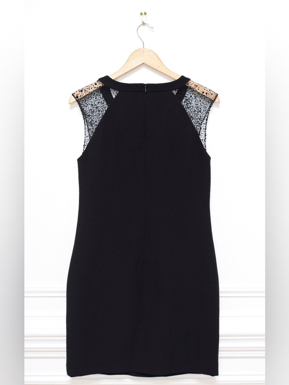 Trina Turk Black Sheath Dress Cap Sleeves Glitter Embellished Sz 4 LBD Cocktail - Picture 6 of 10